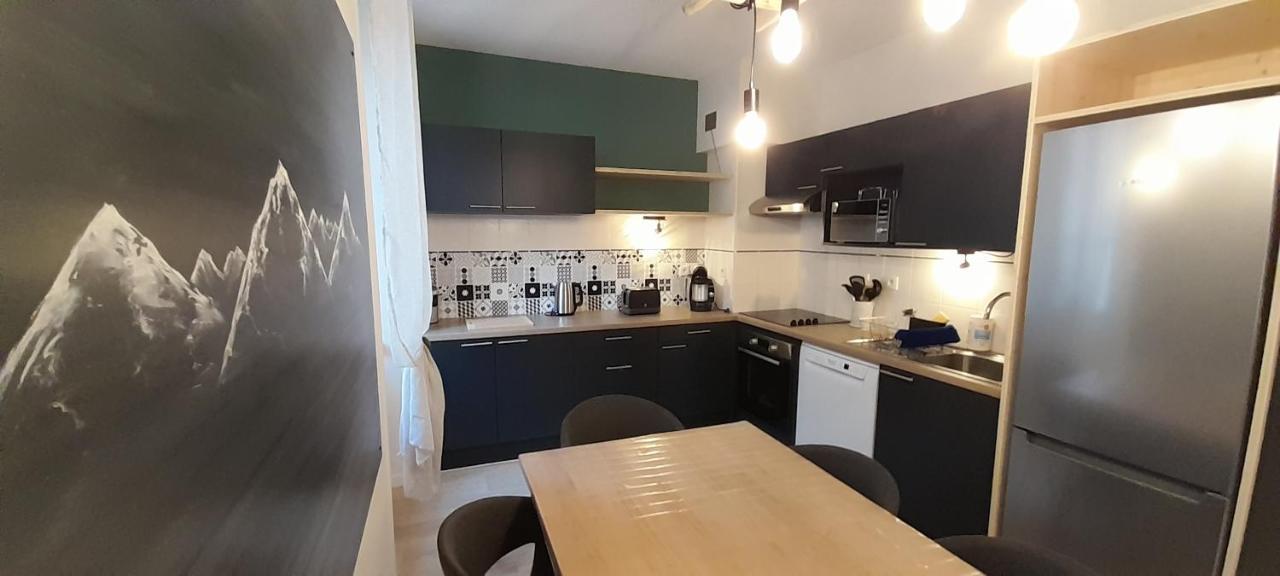 Tres Bel Appartement T3 Hyper Centre Entierement Renove En 2022 Люс-Сен-Совер Екстериор снимка